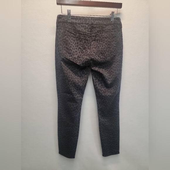 PISTOLA 27-IN Hannah Leopard Print Cargo Skinny Jean Gold Tone Cargo Zippers - Picture 9 of 9